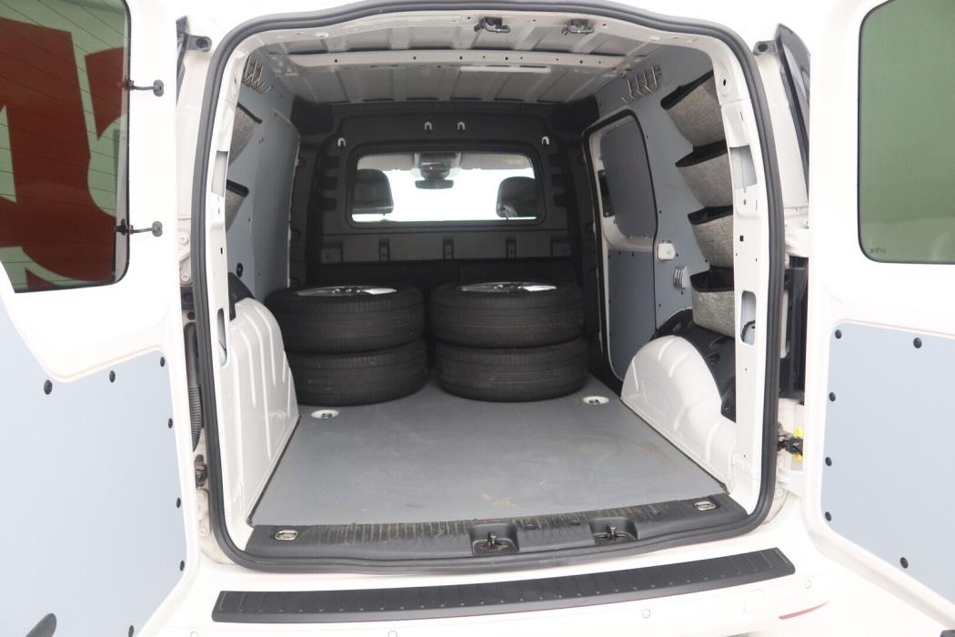 VOLKSWAGEN Caddy 2021