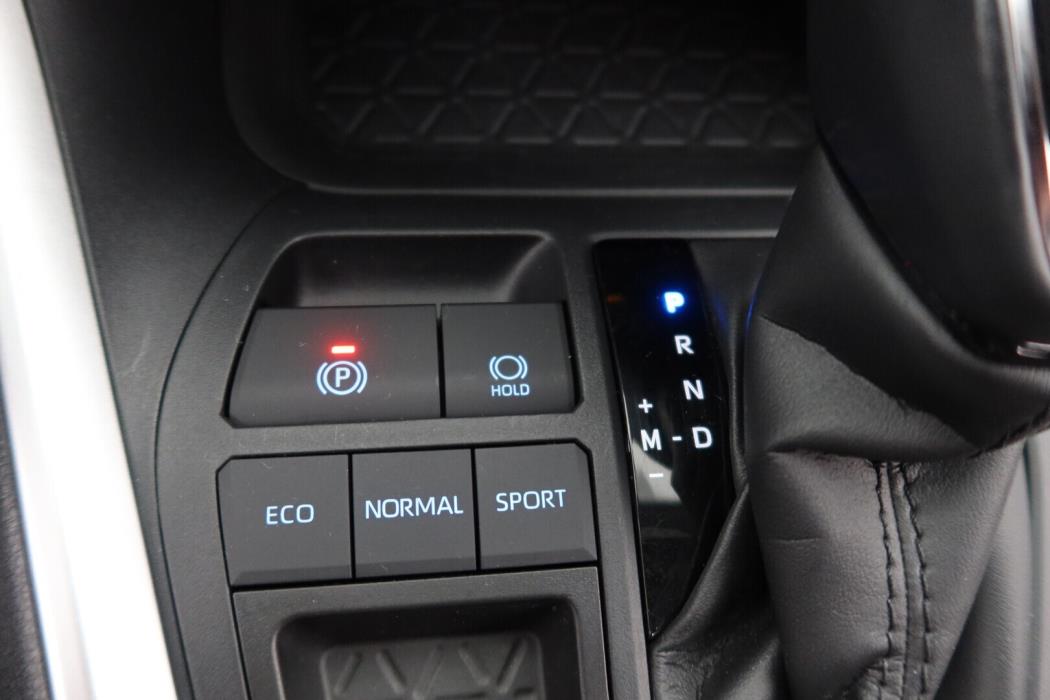 TOYOTA RAV4 2023