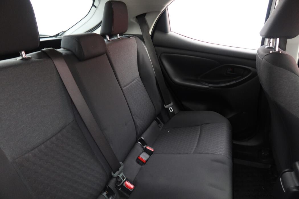 TOYOTA Yaris 2023