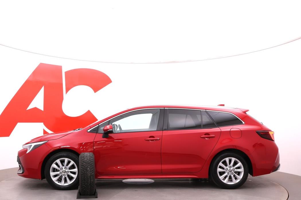 TOYOTA Corolla 2024