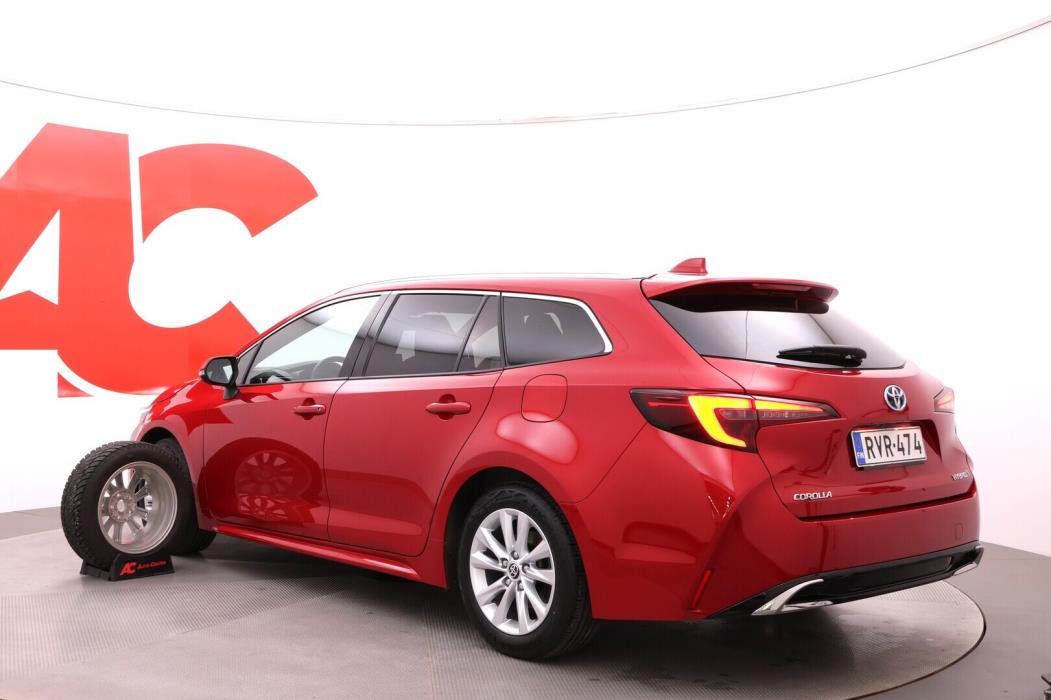 TOYOTA Corolla 2024