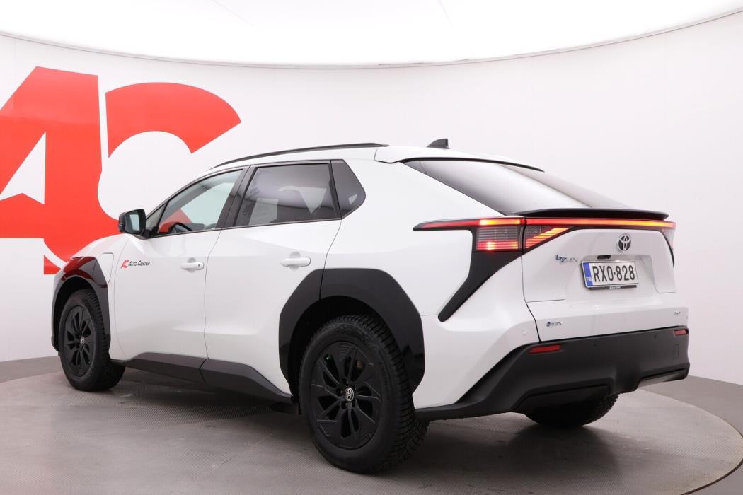 TOYOTA bZ4X 2026
