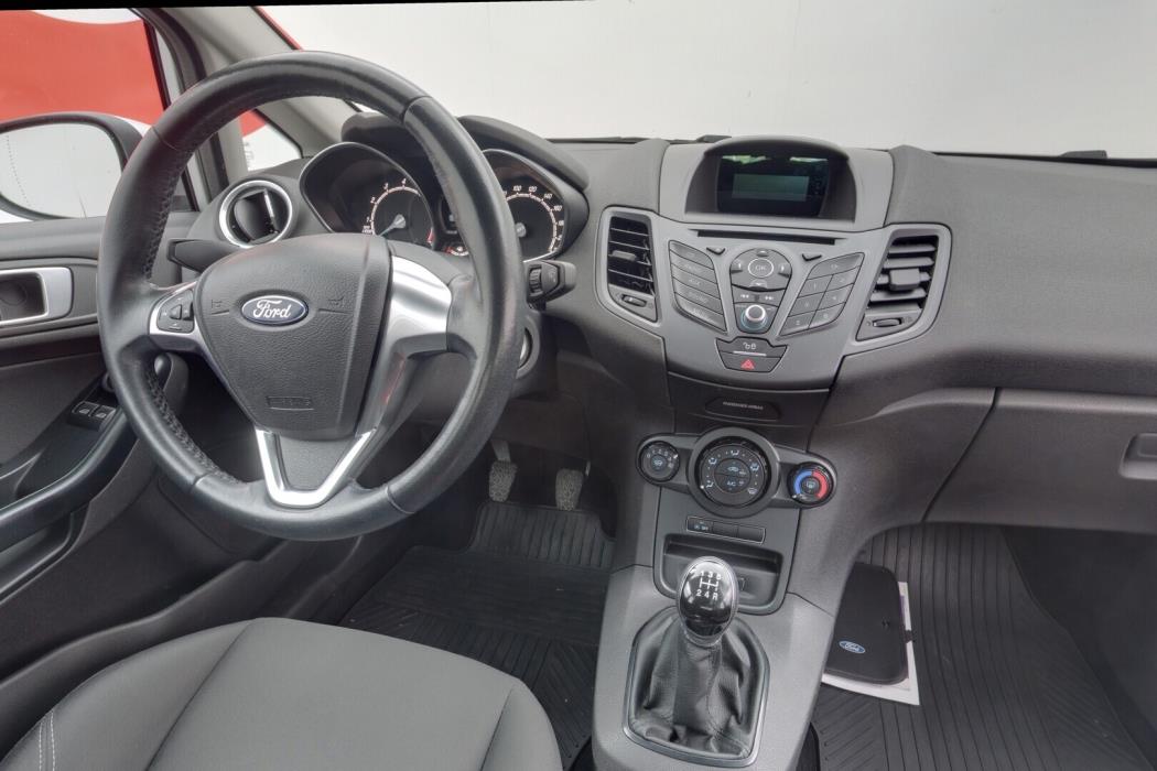 FORD Fiesta 2016