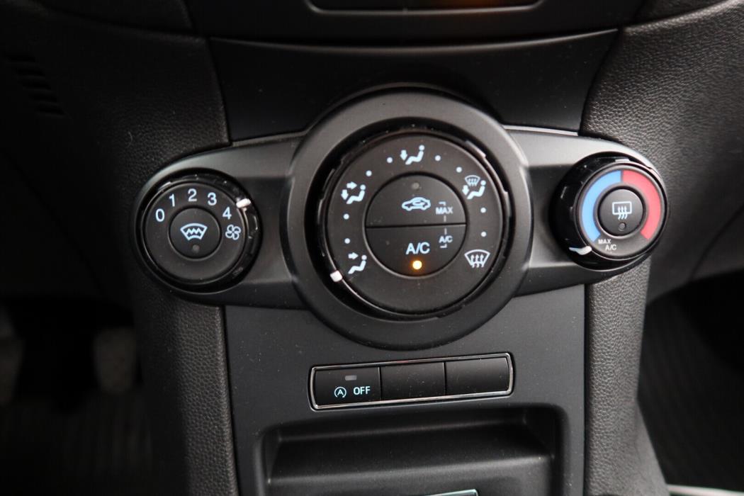 FORD Fiesta 2016