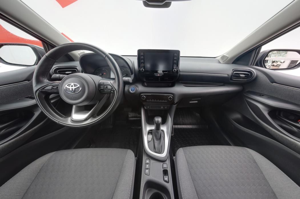 TOYOTA Yaris 2022
