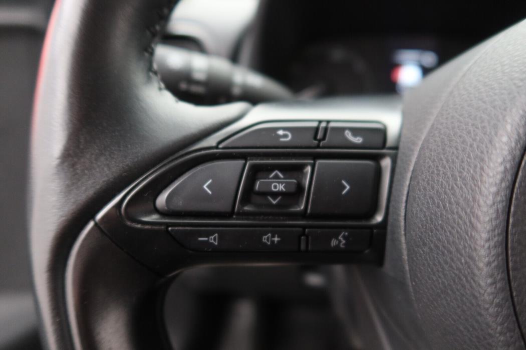 TOYOTA Yaris 2022