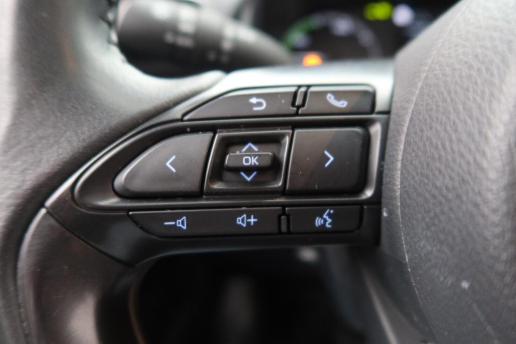 TOYOTA Yaris 2022