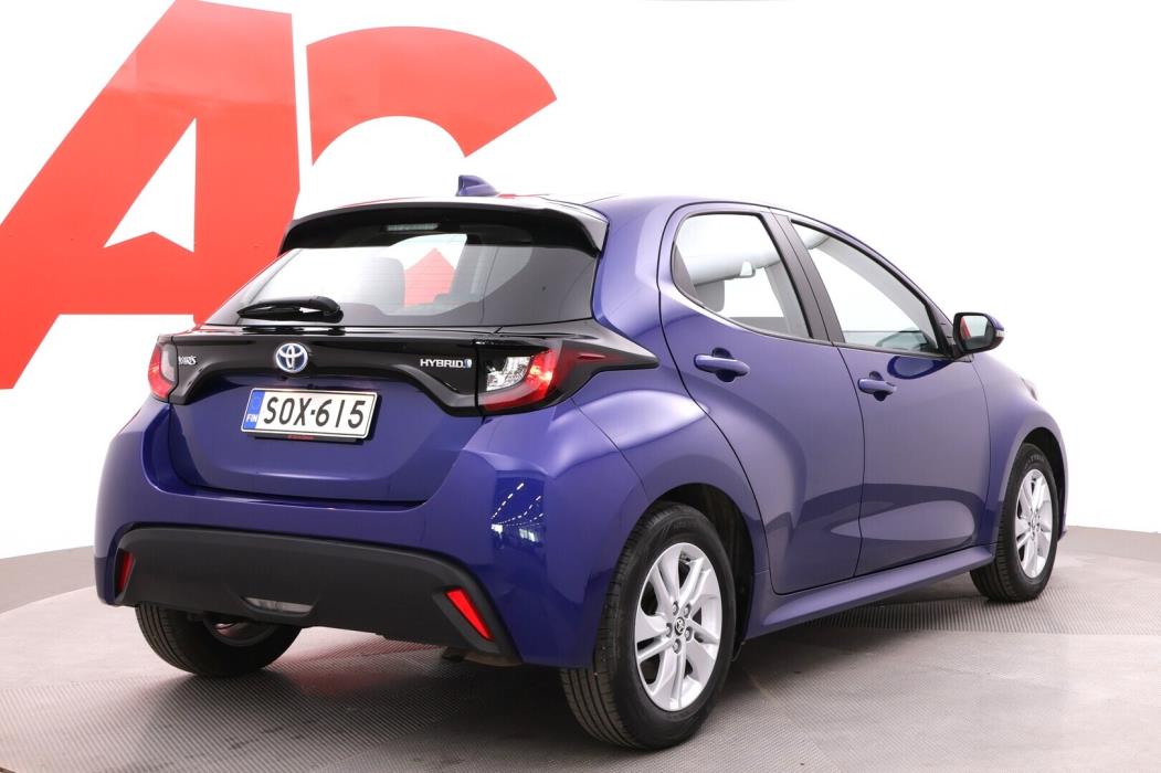 TOYOTA Yaris 2022
