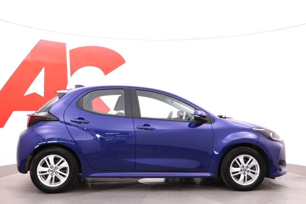 TOYOTA Yaris 2022