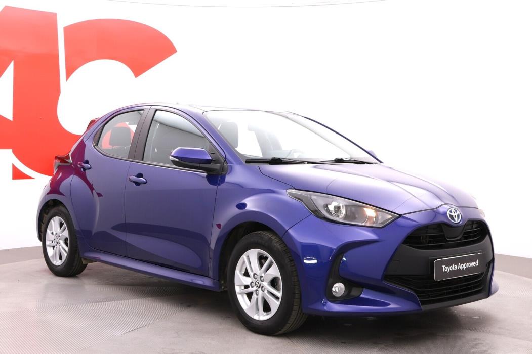 TOYOTA Yaris 2022