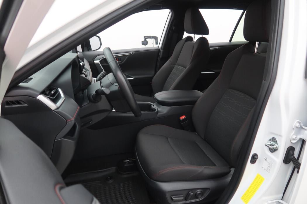 TOYOTA RAV4 Plug-in 2023