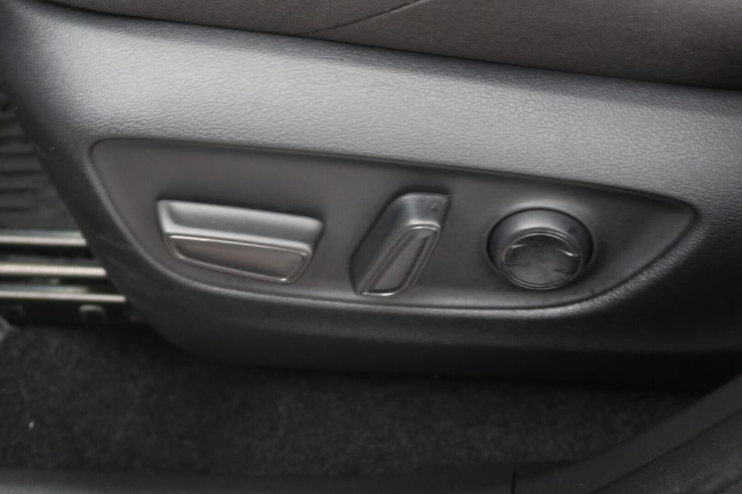 TOYOTA RAV4 Plug-in 2023