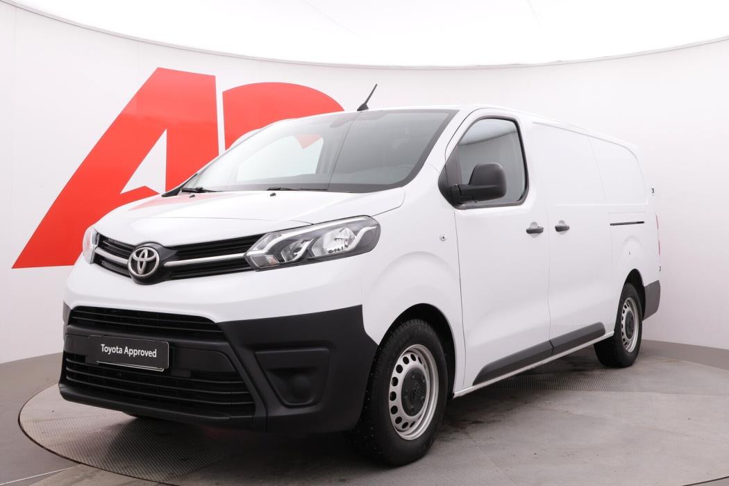 TOYOTA Proace 2024