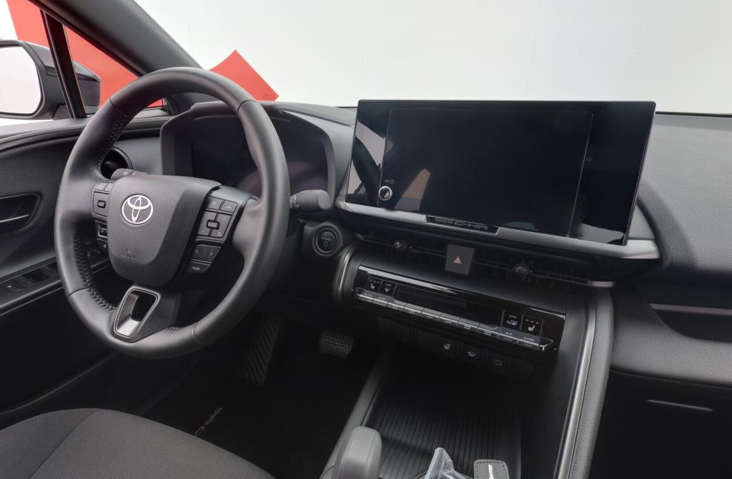 TOYOTA C-HR 2024