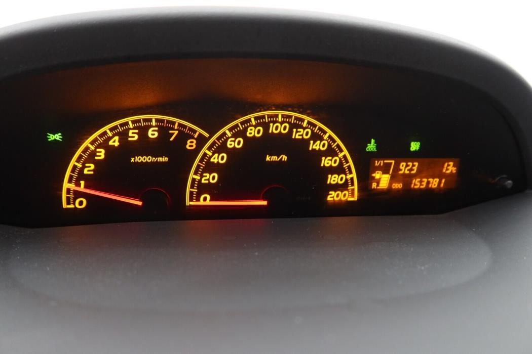 TOYOTA Yaris 2011