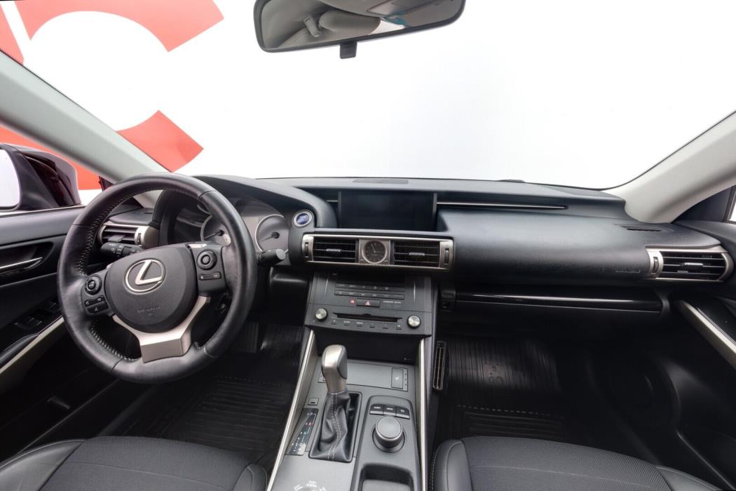 LEXUS IS 2014