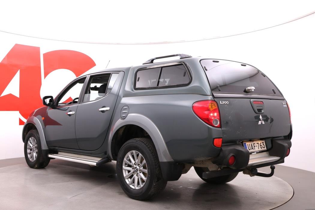 MITSUBISHI L200 2009