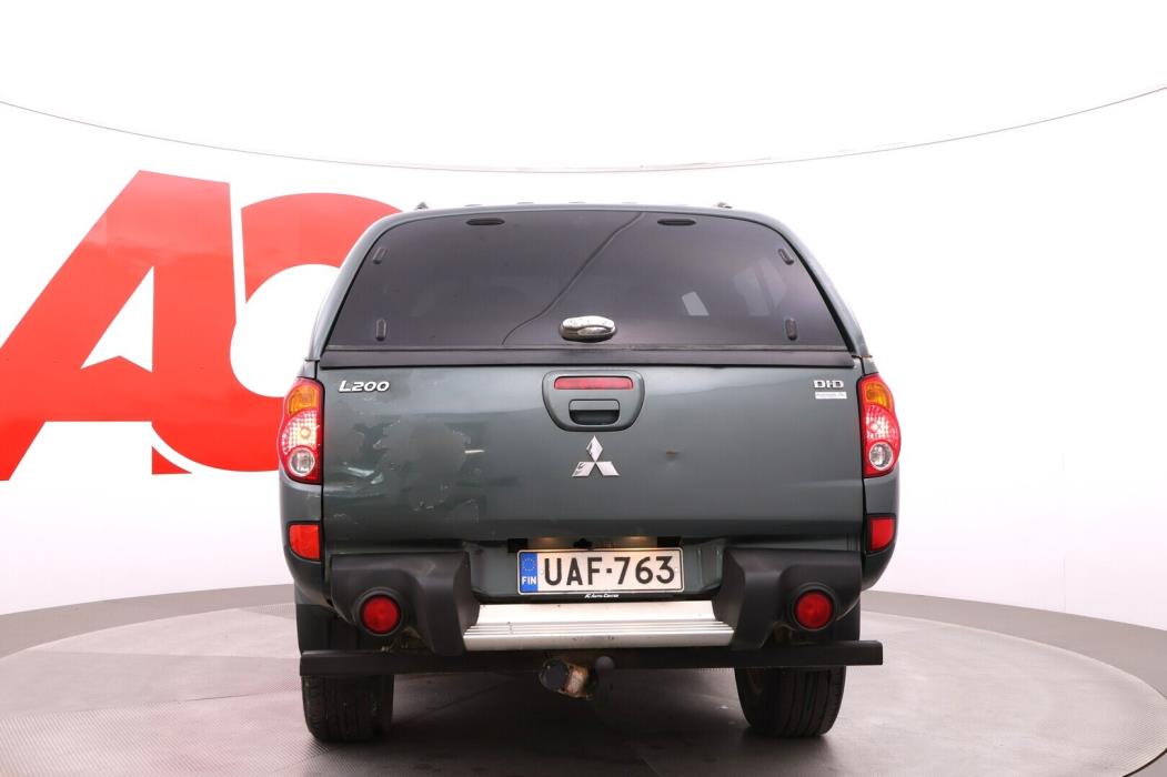 MITSUBISHI L200 2009