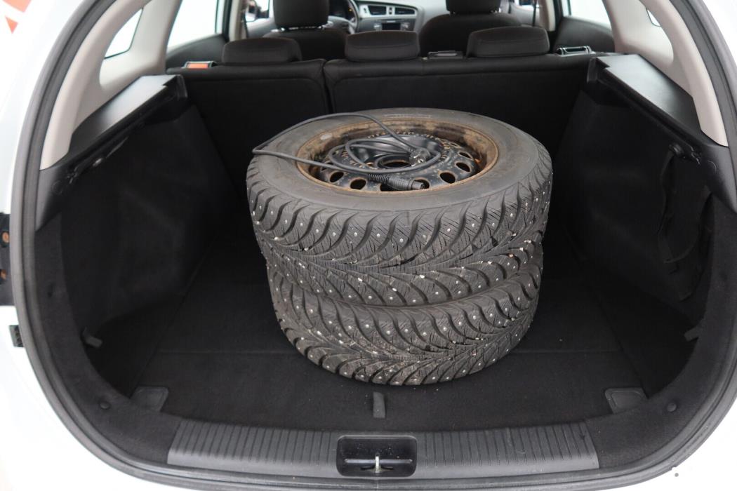 KIA cee'd 2013