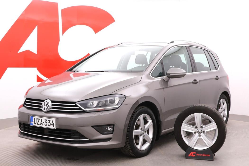 VOLKSWAGEN Golf Sportsvan 2015