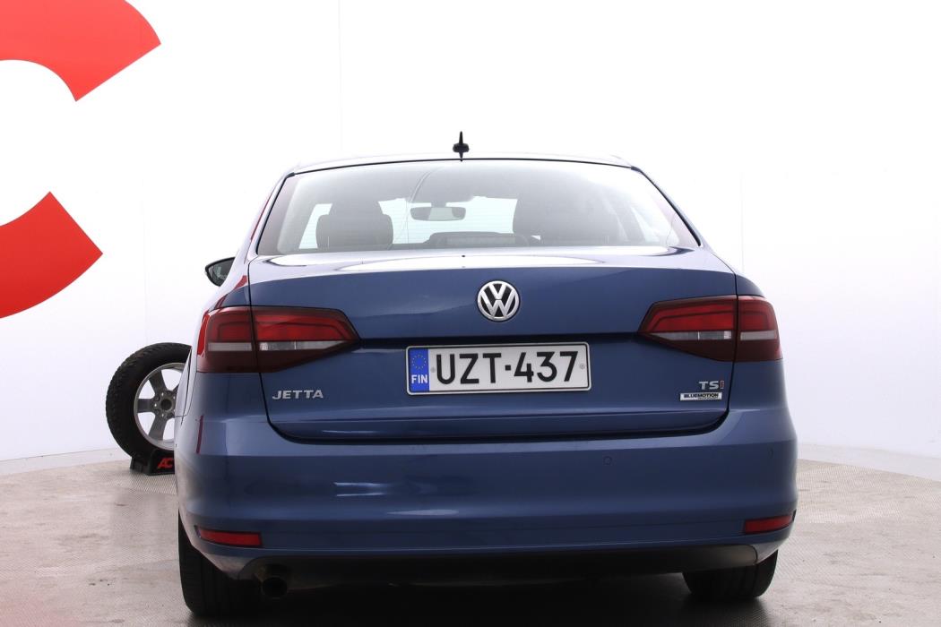 VOLKSWAGEN Jetta 2017