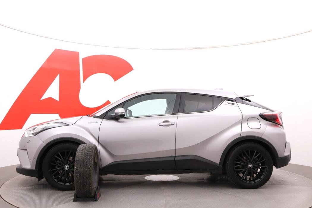 TOYOTA C-HR 2017
