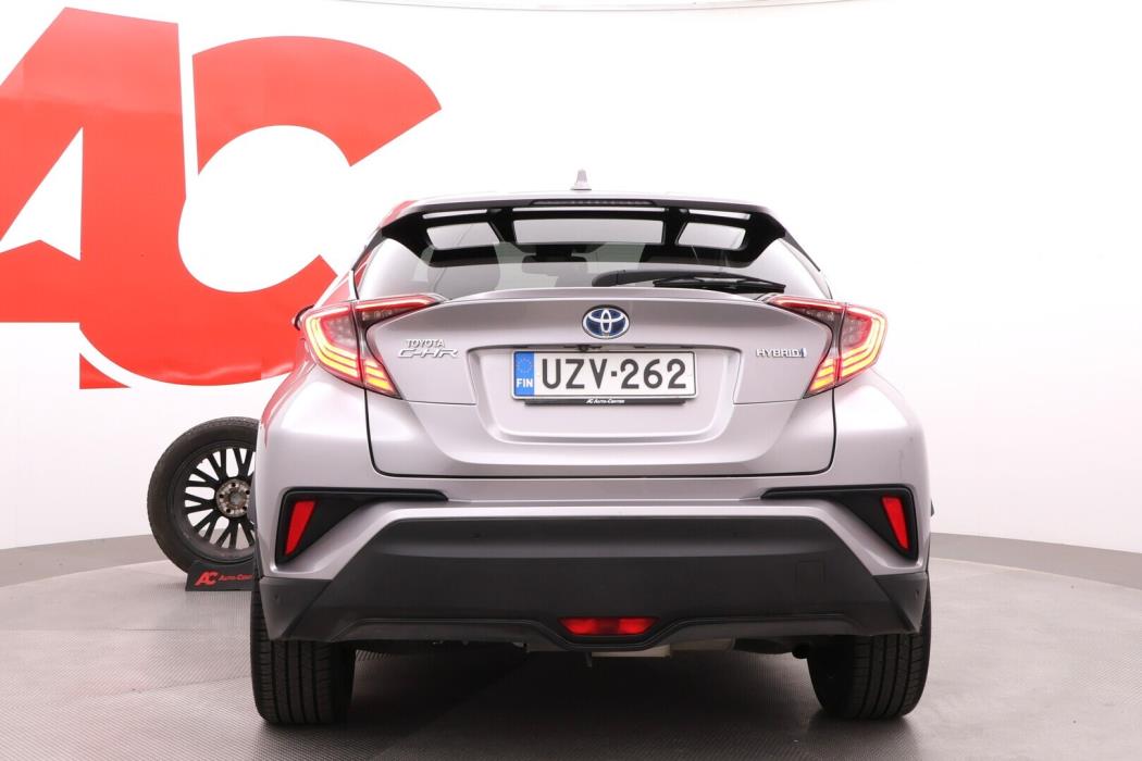 TOYOTA C-HR 2017
