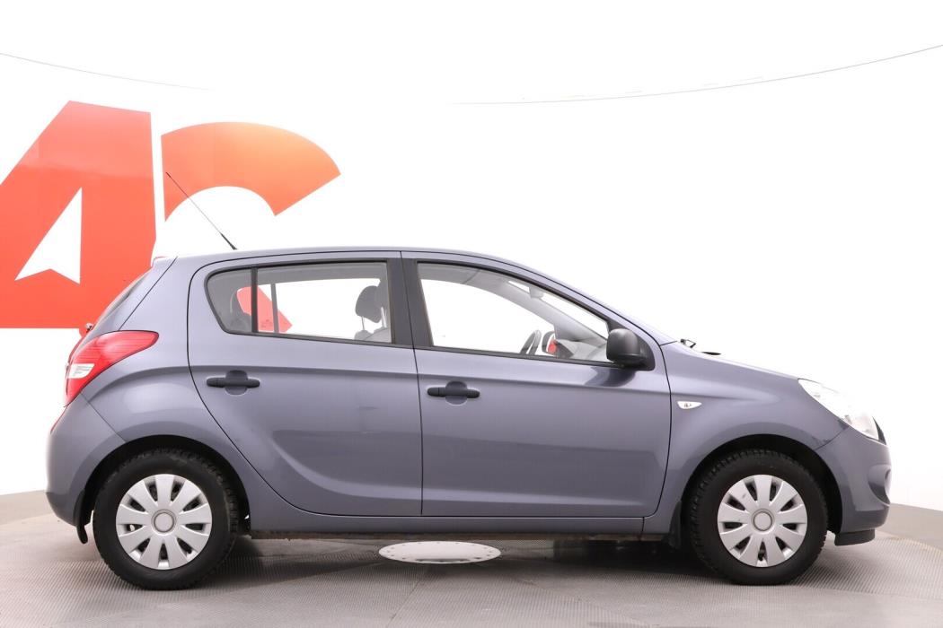 HYUNDAI i20 2010