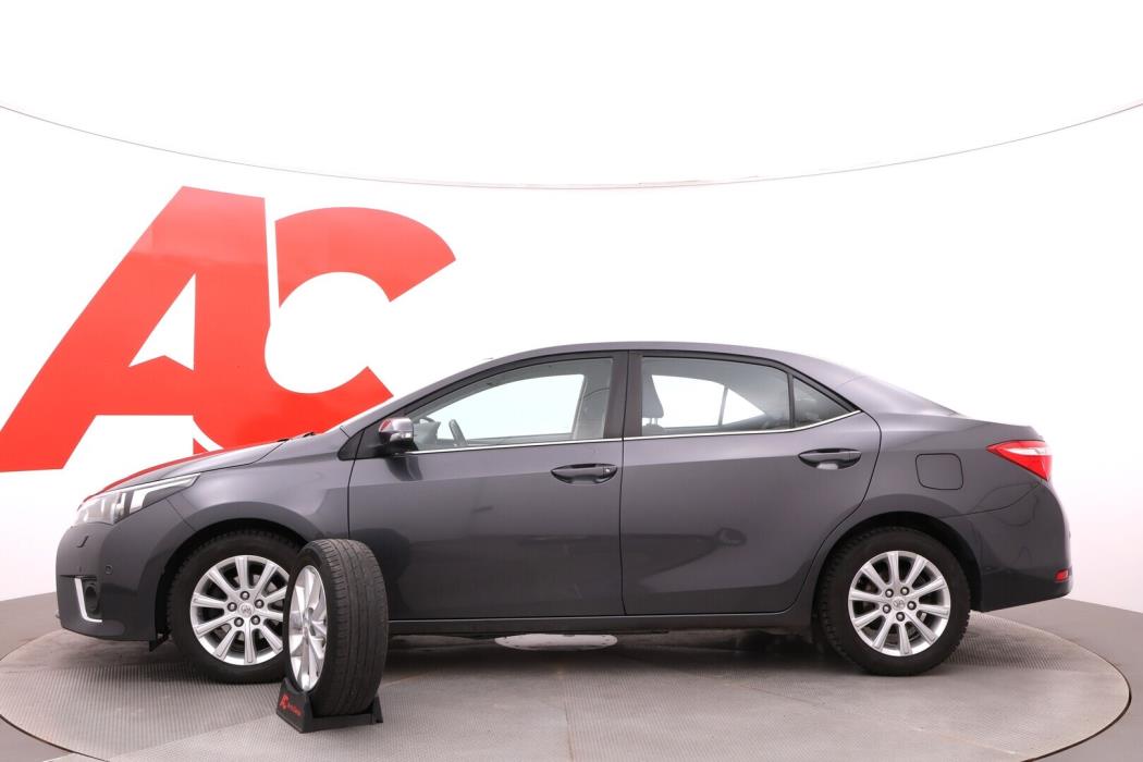 TOYOTA Corolla 2014