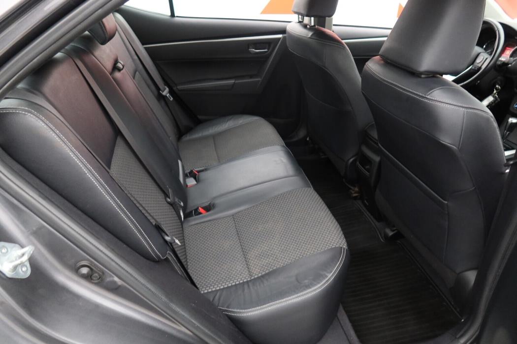 TOYOTA Corolla 2014