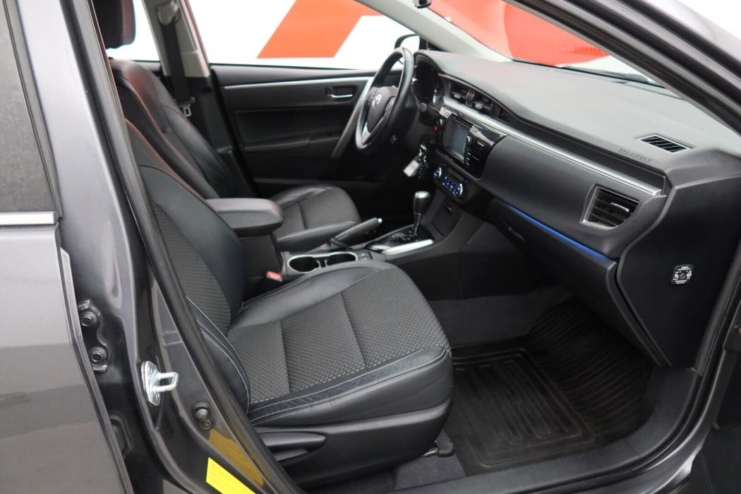 TOYOTA Corolla 2014