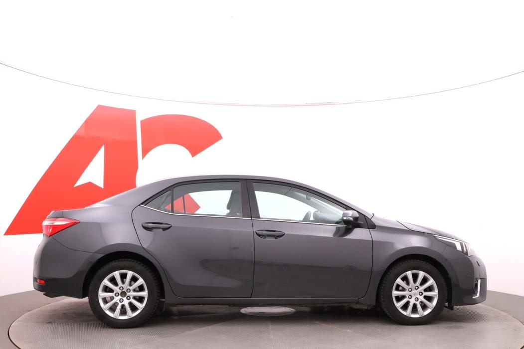 TOYOTA Corolla 2014