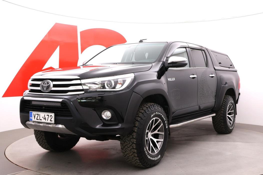 TOYOTA Hilux 2018