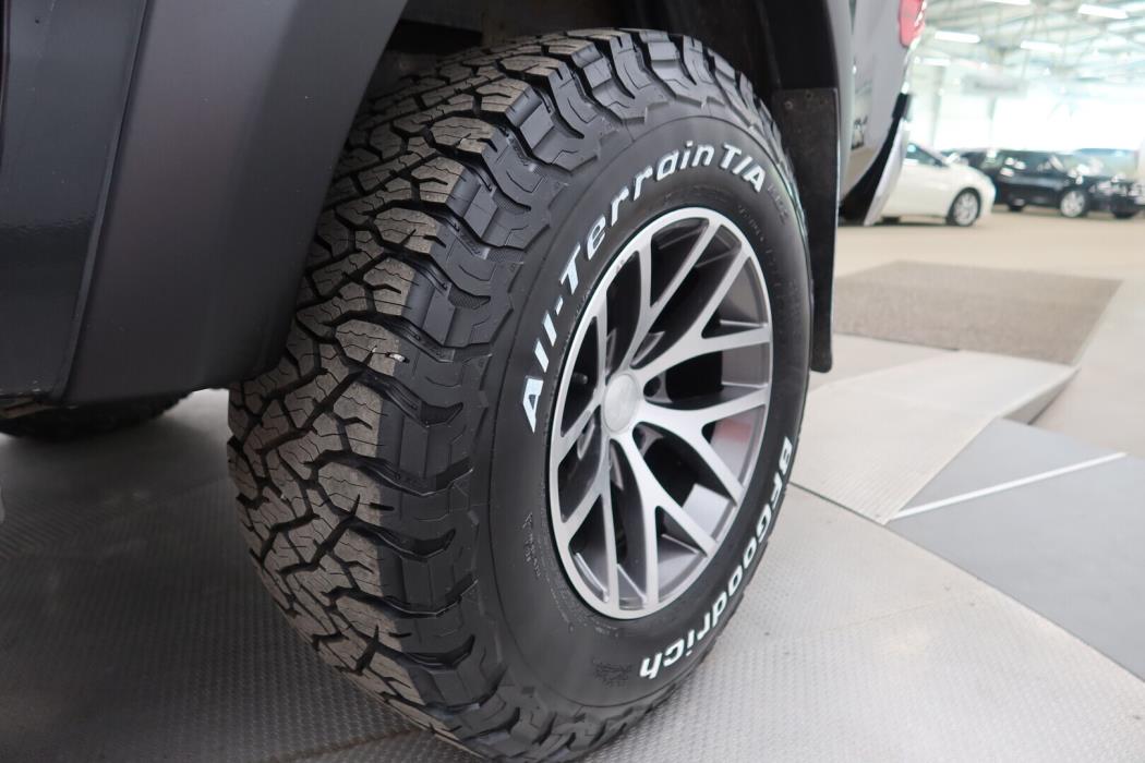 TOYOTA Hilux 2018