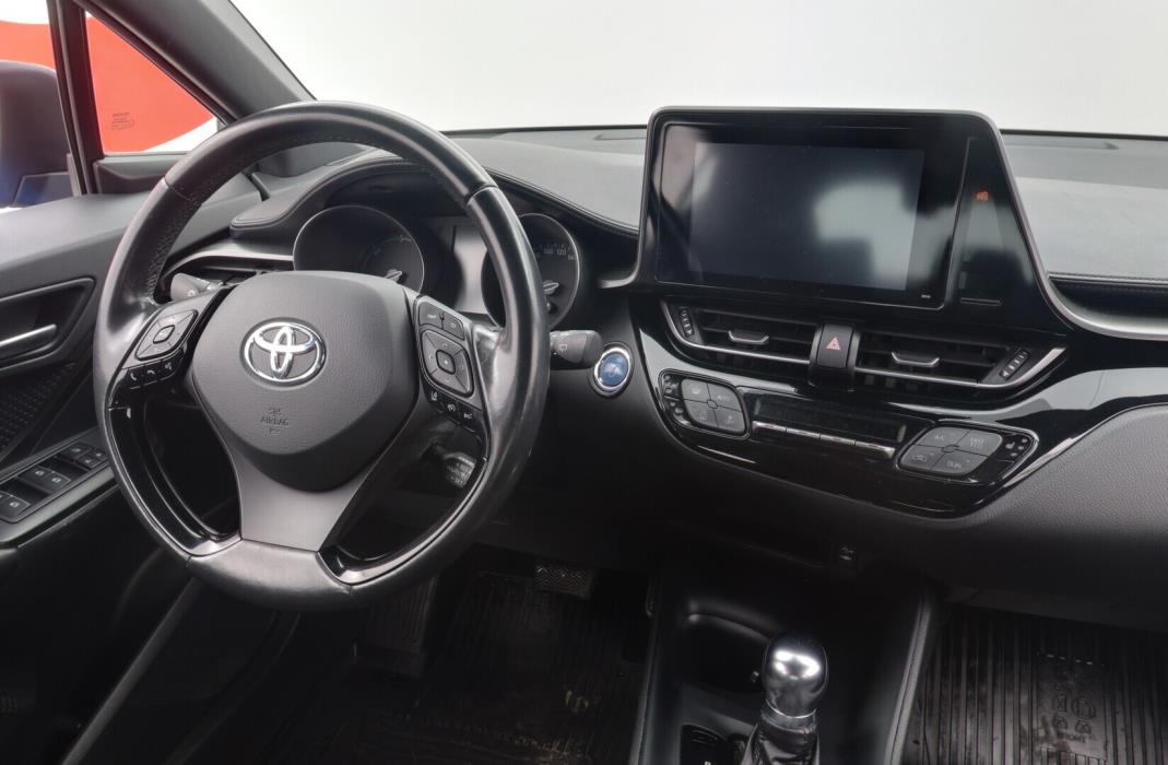 TOYOTA C-HR 2018