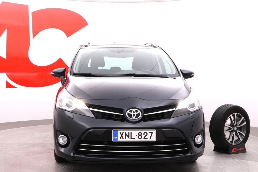TOYOTA Verso 2014
