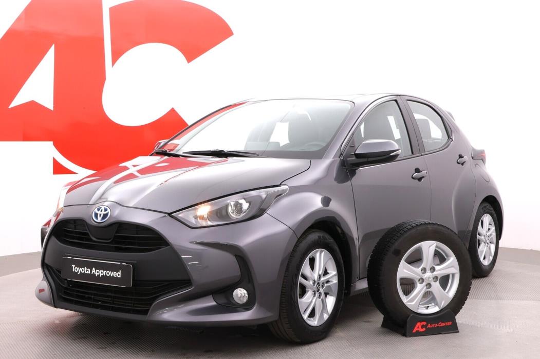 TOYOTA Yaris 2022
