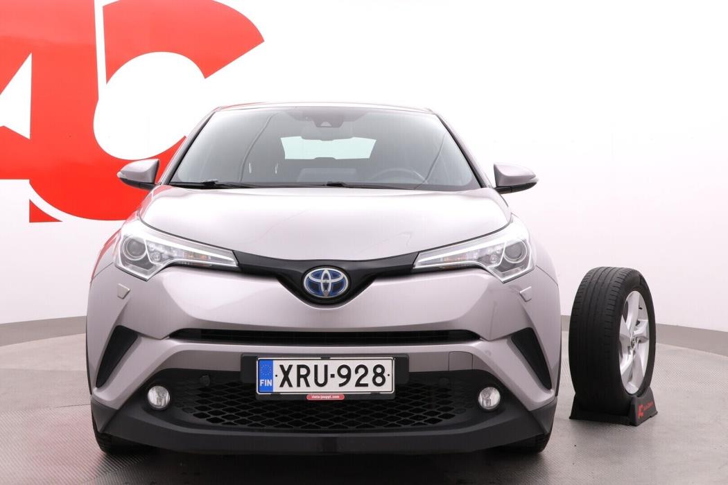 TOYOTA C-HR 2019