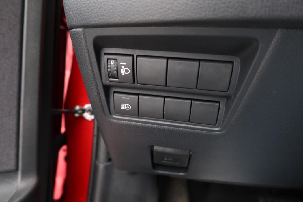 TOYOTA Yaris 2024