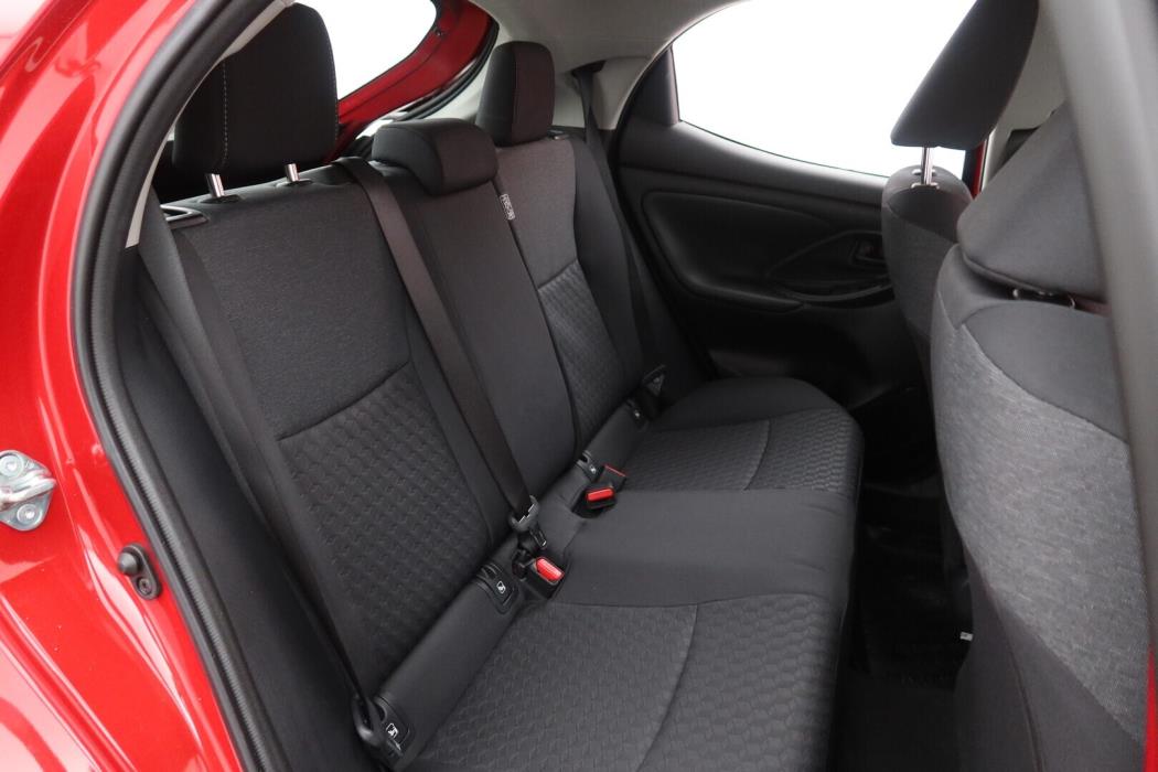 TOYOTA Yaris 2024
