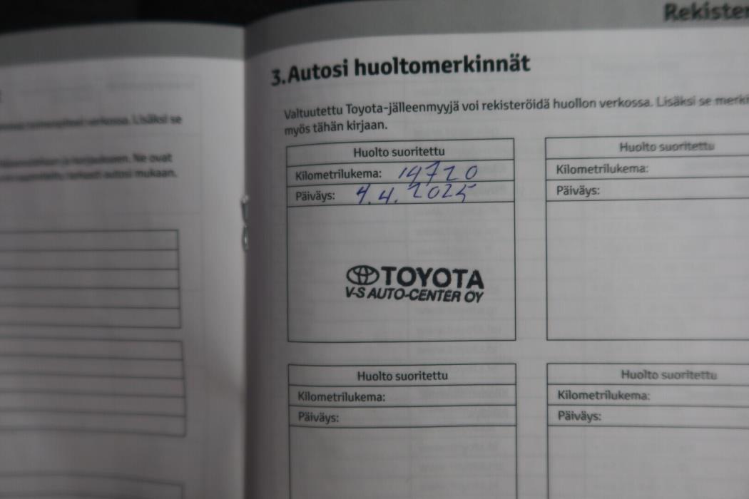 TOYOTA Corolla 2024
