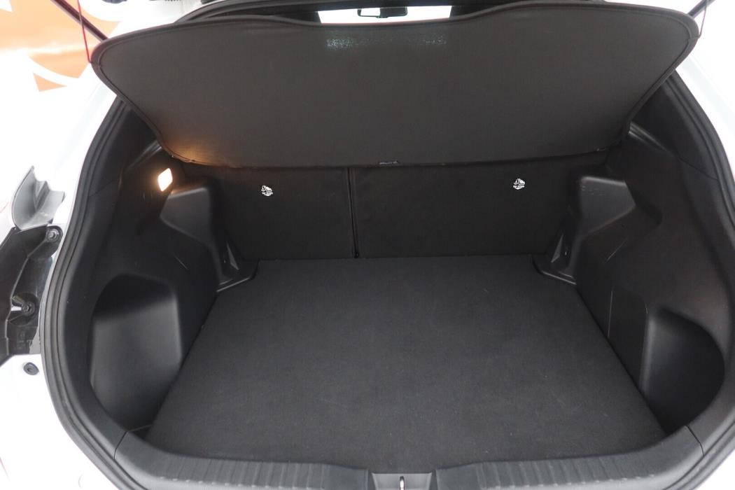 TOYOTA Yaris Cross 2024