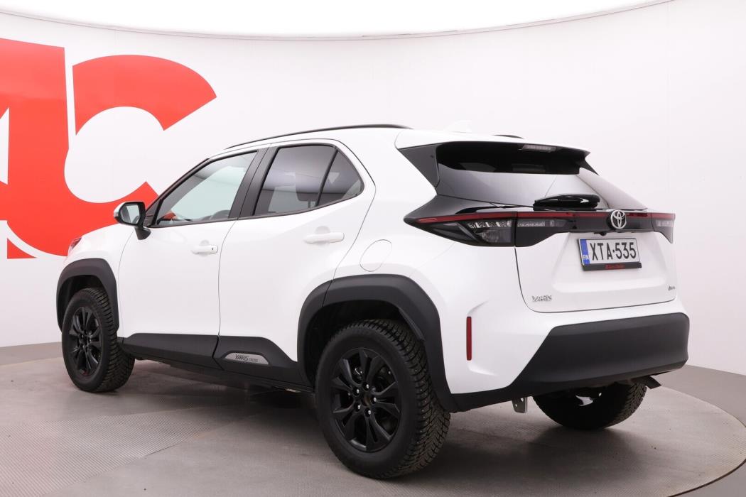 TOYOTA Yaris Cross 2024