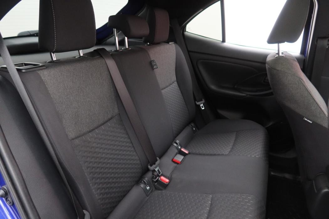 TOYOTA Yaris Cross 2025