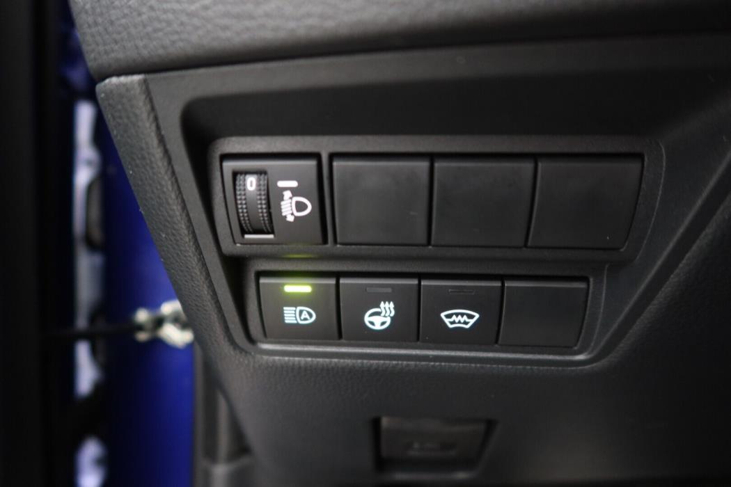 TOYOTA Yaris Cross 2025