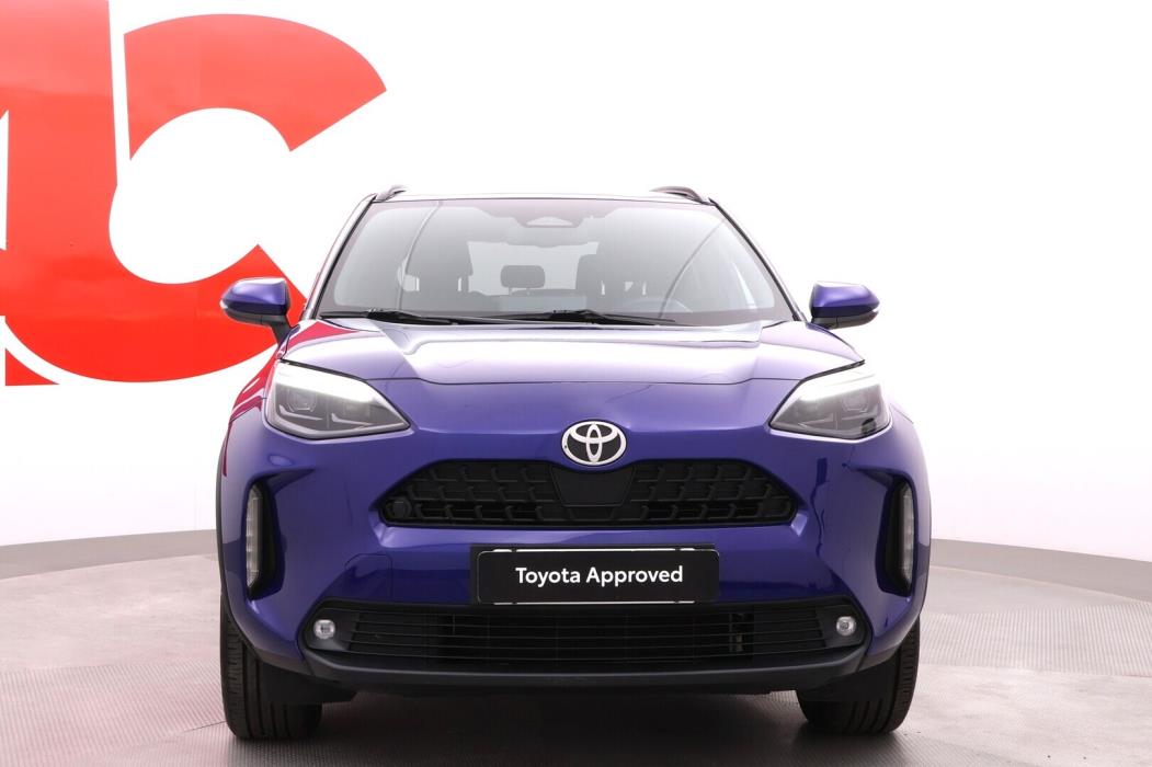 TOYOTA Yaris Cross 2025