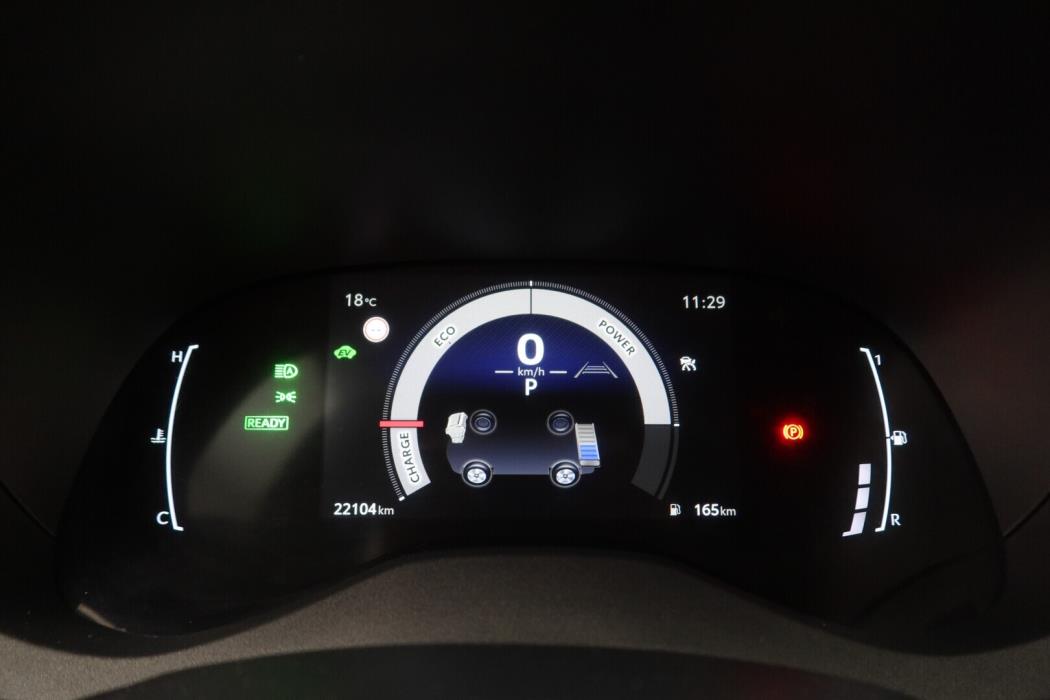 TOYOTA Yaris Cross 2025