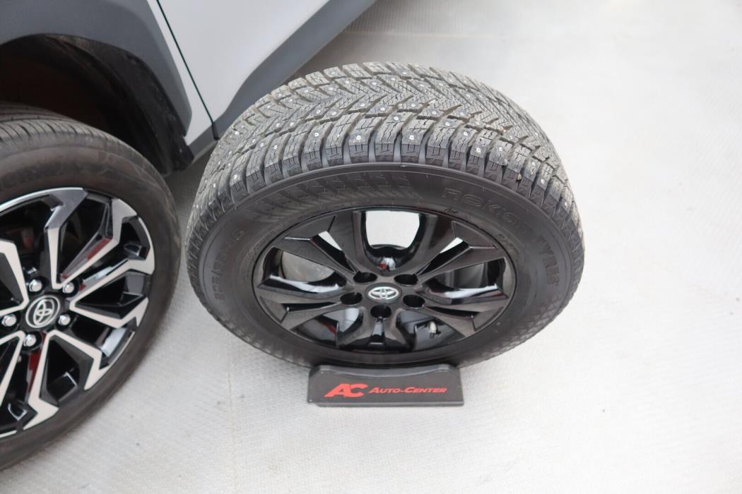 TOYOTA Yaris Cross 2025