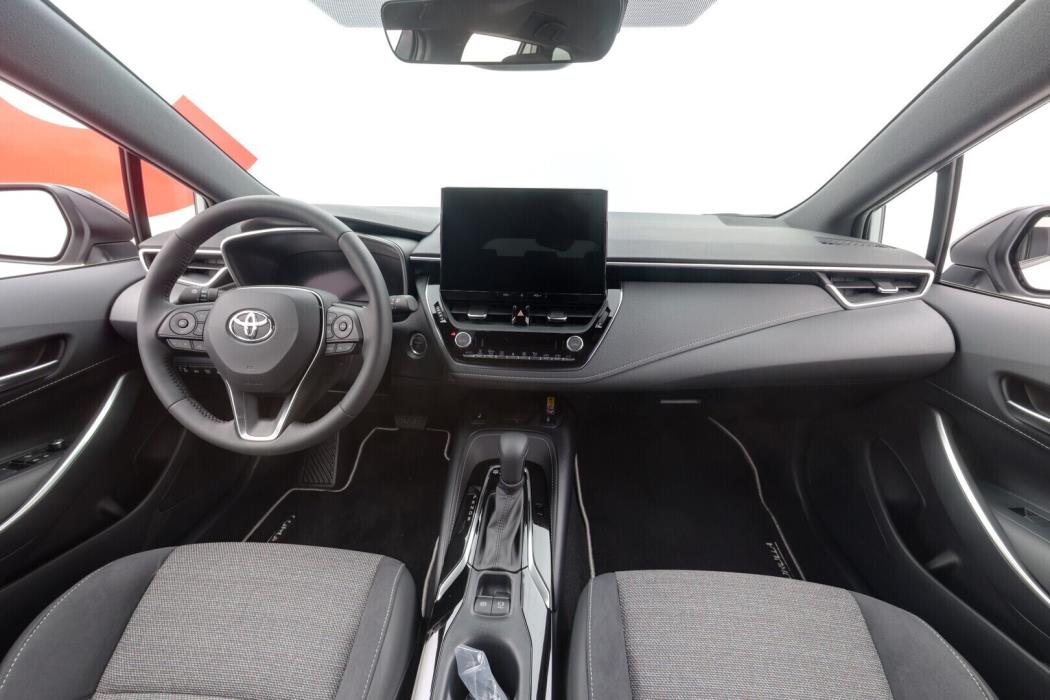 TOYOTA Corolla 2025