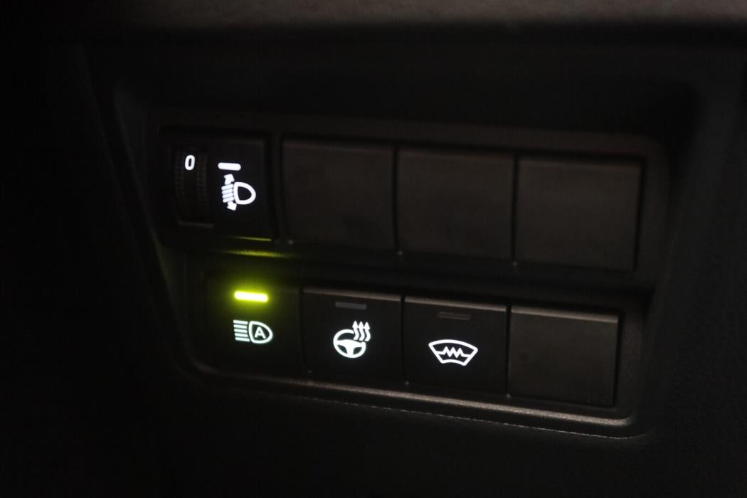 TOYOTA Yaris Cross 2025